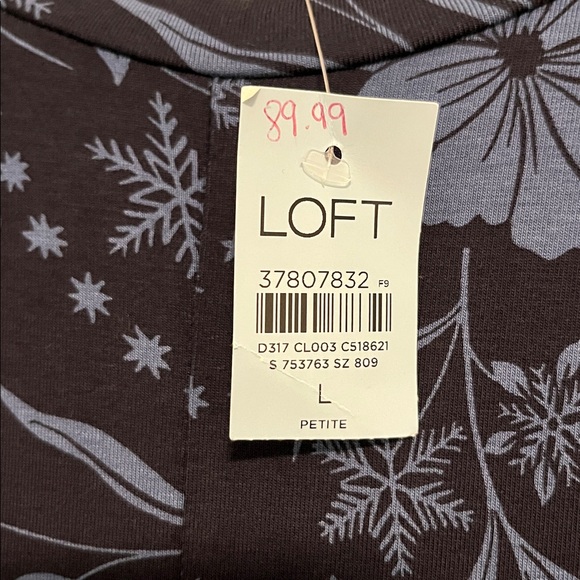 Loft dress
New - Picture 3 of 3